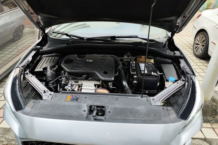 名爵 MG5 2021款 300TGI DCT青奢豪享版机舱底盘24