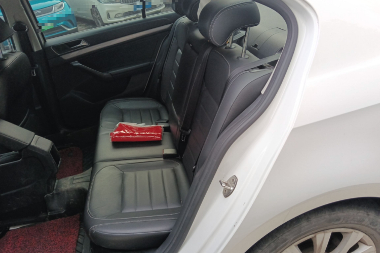 大众 朗逸 2017款 1.6L 手动舒适版中控内饰21