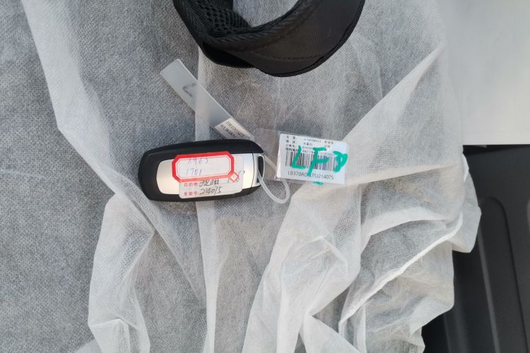 吉利银河 2024款 熊猫mini 200km 耐力熊中控内饰11