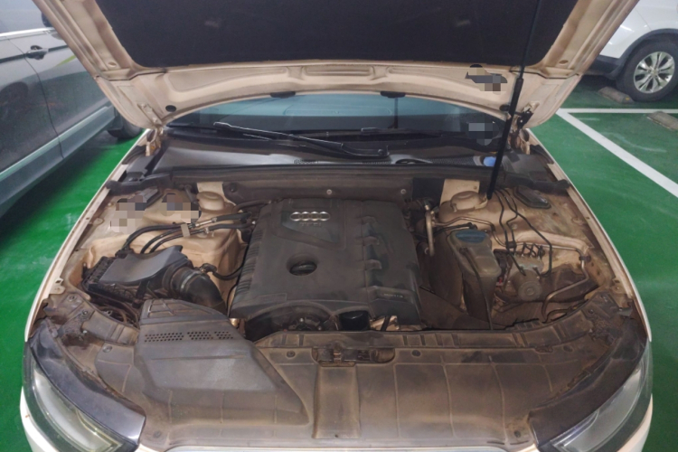 奥迪A4L 2013款 35 TFSI 自动标准型局部细节24