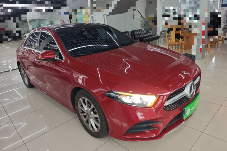 奔驰A级 2020款 改款 A 200 L 运动轿车时尚型车身外观6002