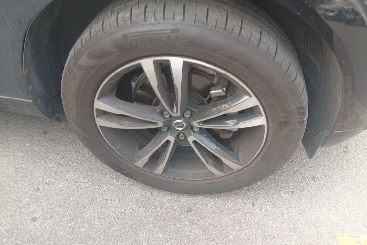 沃尔沃XC60 2019款 T5 四驱智远版 国V车身外观10