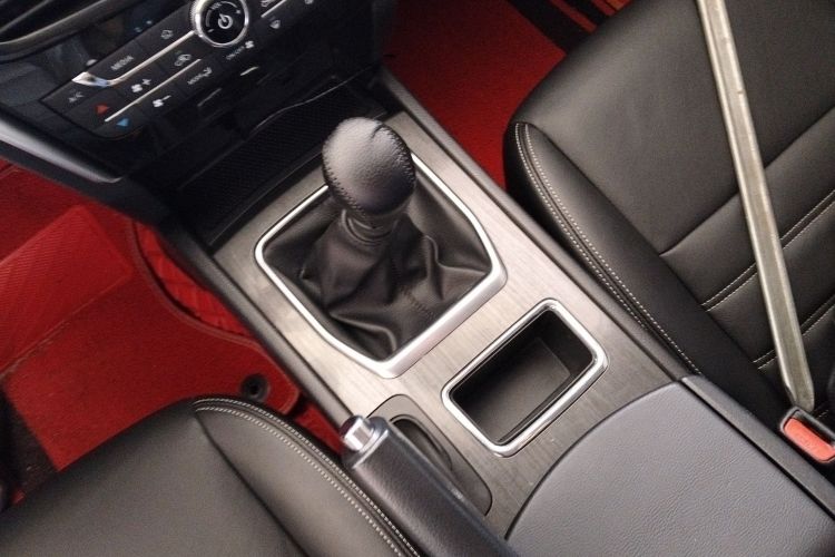 启辰T90 2017款 2.0L 手动智尚版局部细节18