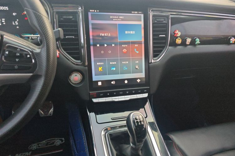 SWM斯威汽车 SWM斯威G05 2019款 2.0L 手动豪华型中控内饰16