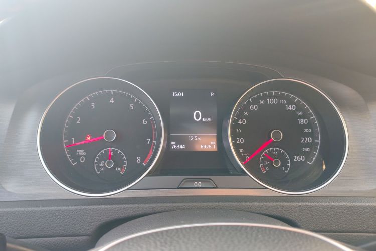 大众 高尔夫 2016款 230TSI 自动舒适型局部细节14