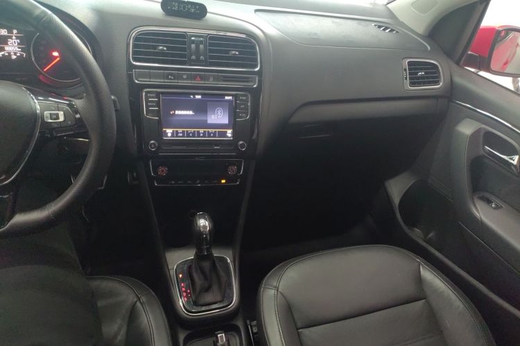 大众 Polo 2014款 1.6L 自动豪华版中控内饰16
