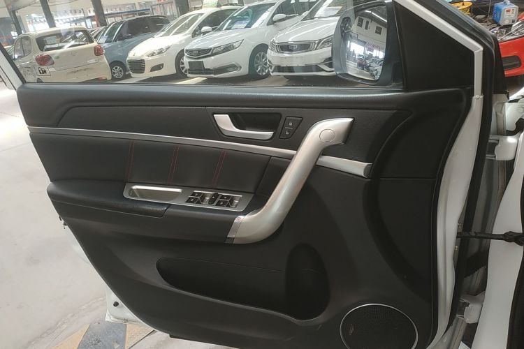 哈弗M6 2018款 改款 1.5T DCT两驱精英型中控内饰47