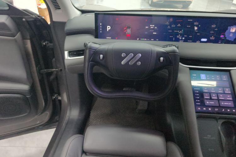 智己汽车 智己LS6 2023款 Max 标准版中控内饰13