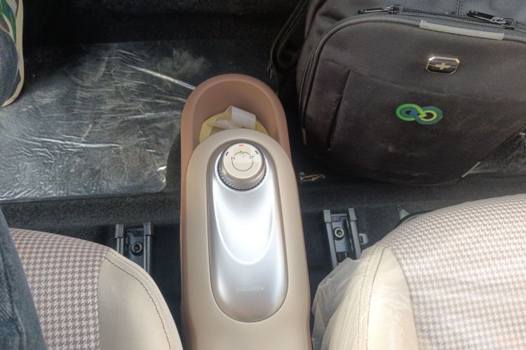 五菱汽车 宏光MINIEV 2025款 四门版 进阶款局部细节18