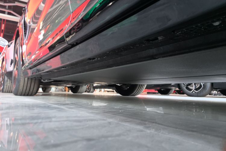 小米汽车 小米YU7 2025款 超长续航后驱版局部细节9002