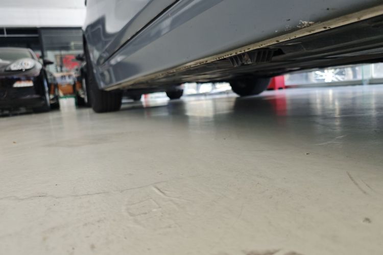 宝马3系 2016款 320Li 进取型机舱底盘29