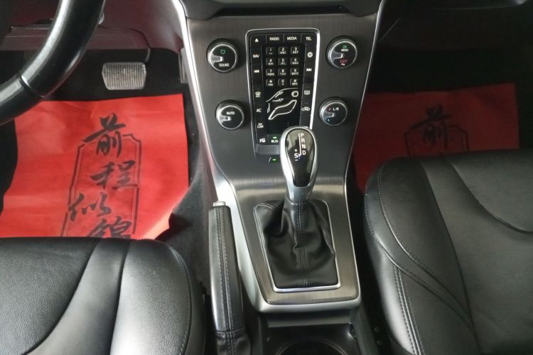 沃尔沃V40 2015款 1.6T 智雅版局部细节18