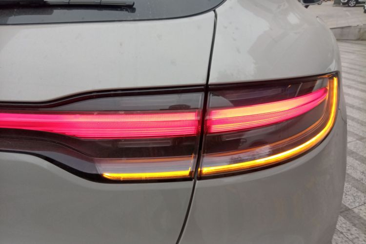 保时捷 2024款 Macan 2.0T车身外观6006