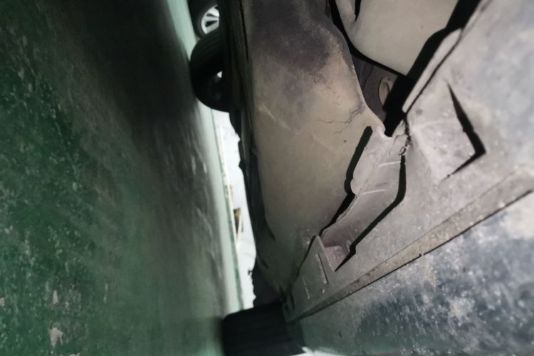 路虎 发现运动版 2020款 249PS R-Dynamic 性能科技版 5座局部细节9004