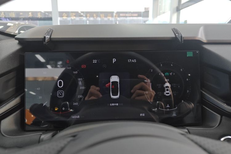 领克03 2023款 1.5TD DCT劲Plus中控内饰14