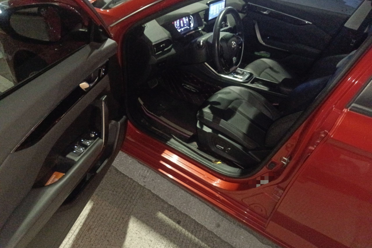 东风风神 奕炫 2020款 230T 自动炫目版中控内饰20