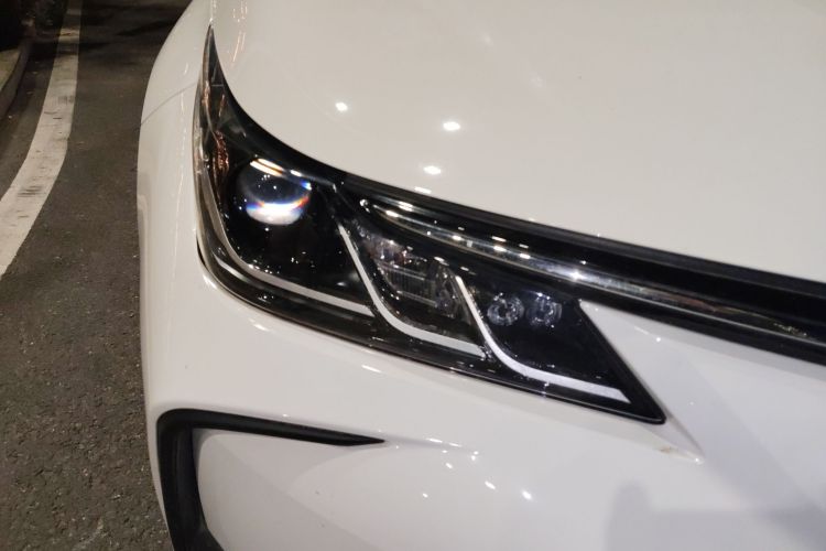 丰田 卡罗拉 2019款 1.2T S-CVT GL先锋版车身外观8