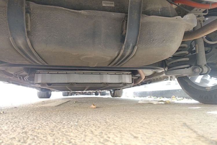 比亚迪 秦PLUS 2021款 DM-i 120KM 尊贵型局部细节9009