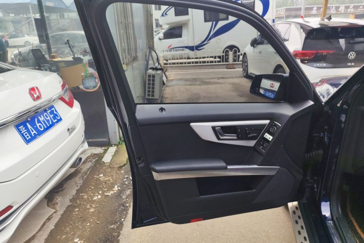 奔驰GLK级 2015款 GLK 260 4MATIC 动感型 极致版中控内饰47