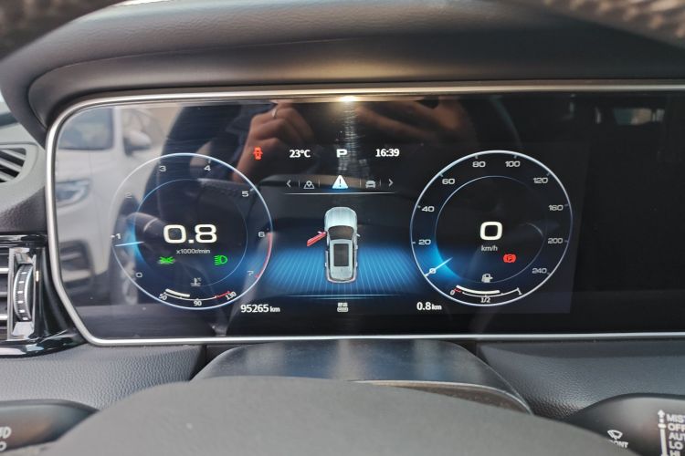 红旗HS5 2022款 改款 2.0T 智联旗享版中控内饰14