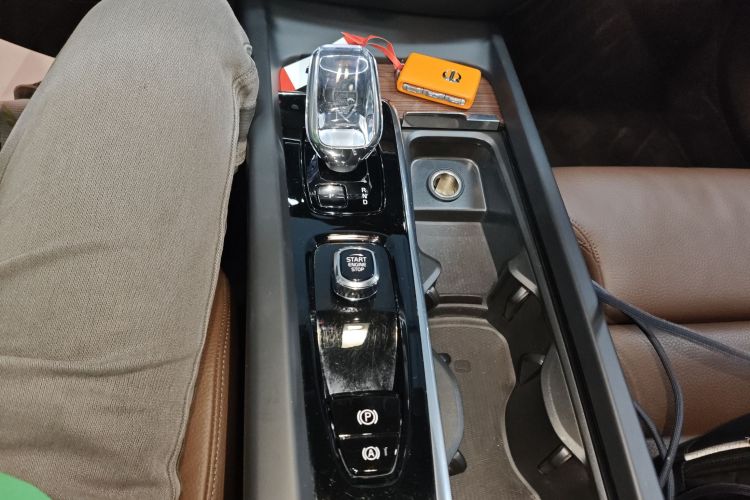 沃尔沃S60 2024款 B4 智远豪华版中控内饰18