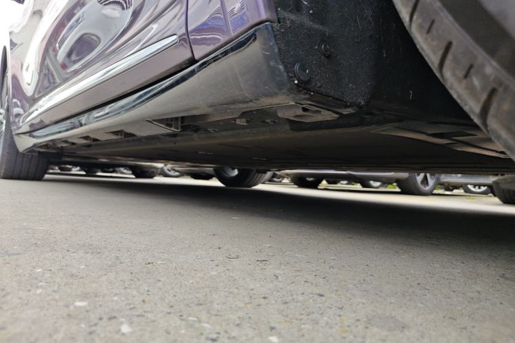 鸿蒙智行 智界R7 2024款 纯电 667km Max局部细节9001