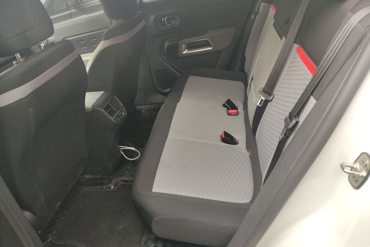 雪铁龙 天逸 C5 AIRCROSS 2021款 360THP 舒享型中控内饰21