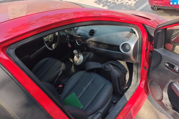 马自达2 2012款 两厢炫动 1.5L 自动超值版局部细节9005