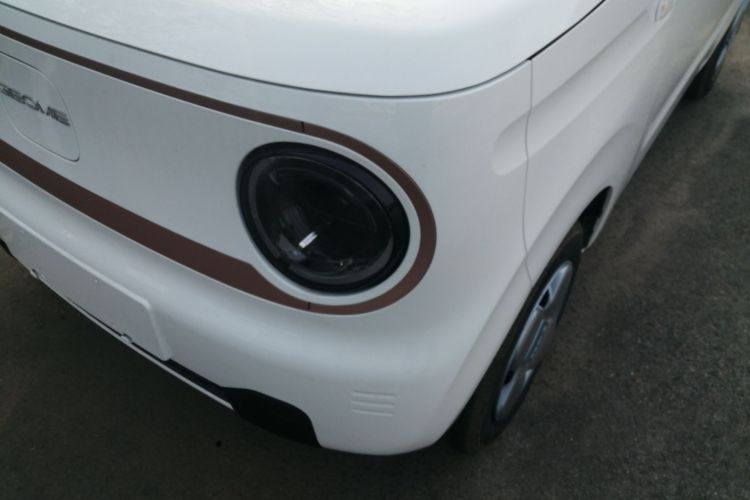 吉利银河 2024款 熊猫mini 200km 耐力熊局部细节36