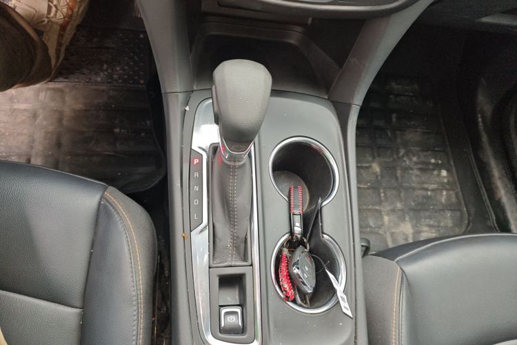 雪佛兰 探界者 2022款 535T 驰界版局部细节18