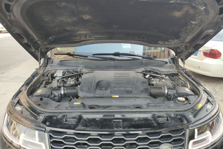 路虎 揽胜运动版 2020款 3.0 L6 HSE DYNAMIC局部细节24