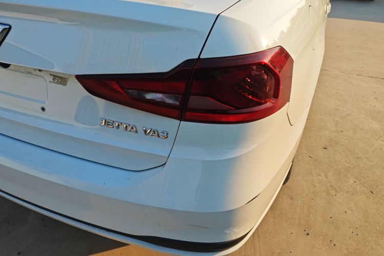 捷达VA3 2019款 1.5L 手动进取版车身外观9