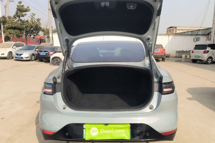 零跑汽车 零跑C01 2024款 增程 316尊享版机舱底盘23