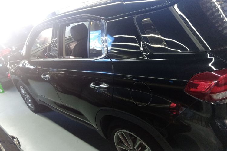 北京现代ix35 2018款 2.0L 自动两驱智勇·畅享版车身外观6003