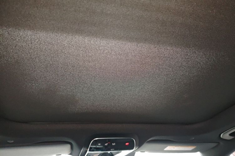 奔驰C级 2022款 改款 C 260 L 运动版中控内饰22