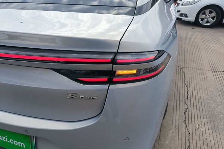 埃安 AION S Plus 2022款 70 智驾版车身外观6001