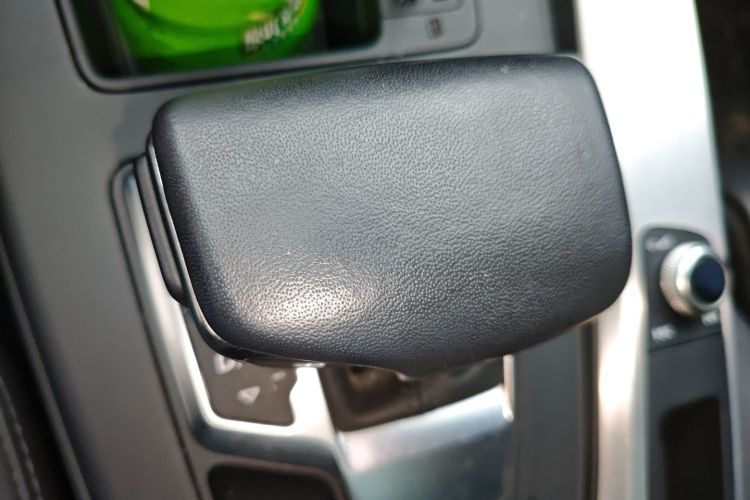 奥迪A4L 2022款 40 TFSI 时尚动感型中控内饰18