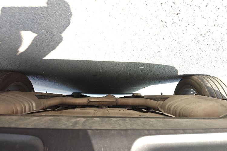 红旗H5 2023款 2.0T 自动智联旗畅版局部细节9009