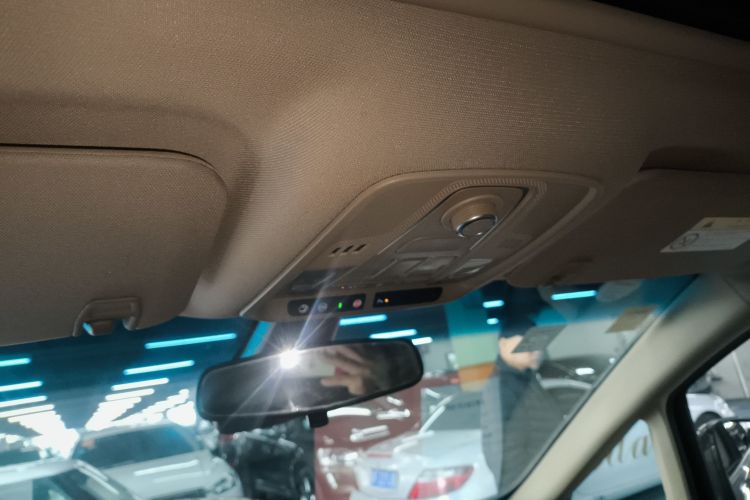 别克GL8 2017款 ES 28T 豪华型 国V局部细节22