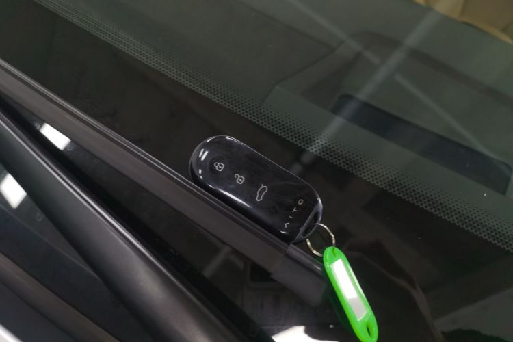 鸿蒙智行 问界M7 2024款 1.5T 智驾四驱Max版 5座中控内饰7001