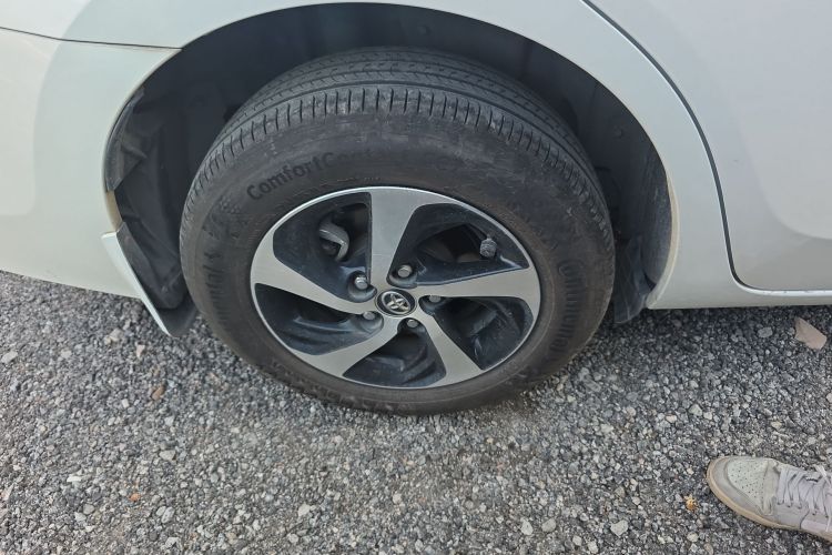 丰田 雷凌 2017款 改款 185T CVT精英版 国V车身外观6003