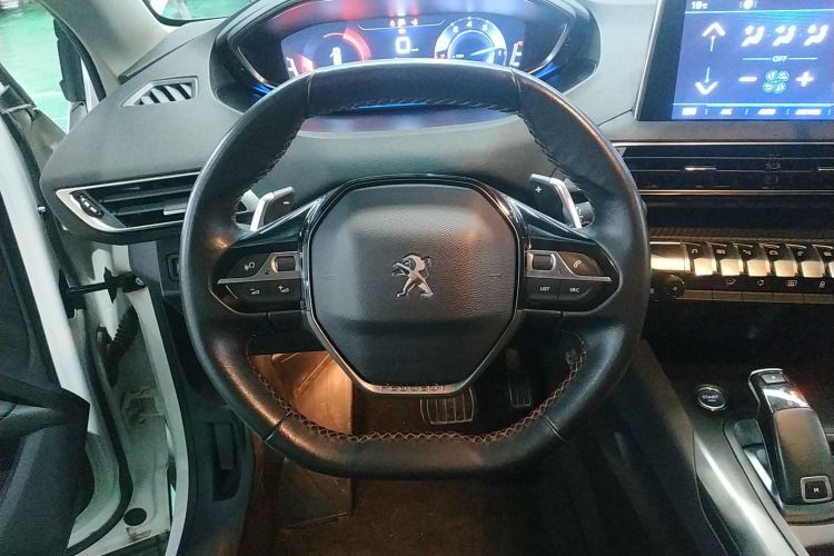 标致4008 2019款 360THP 尝先版局部细节13