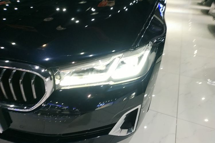 宝马5系 2021款 改款 530Li 领先型 豪华套装局部细节36