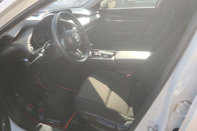 马自达3 昂克赛拉 2020款 1.5L 自动质悦天窗版中控内饰19