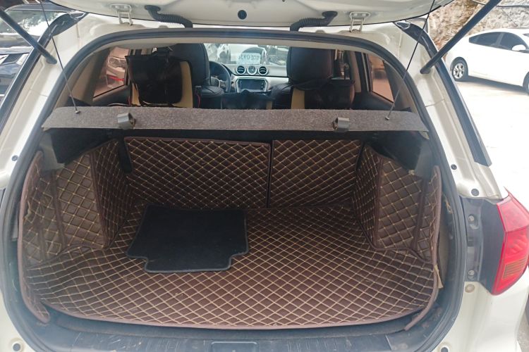 铃木 维特拉 2016款 1.4T 自动两驱豪华型机舱底盘23