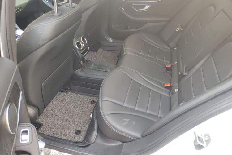 奔驰C级 2020款 改款 C 260 L 运动版中控内饰7004