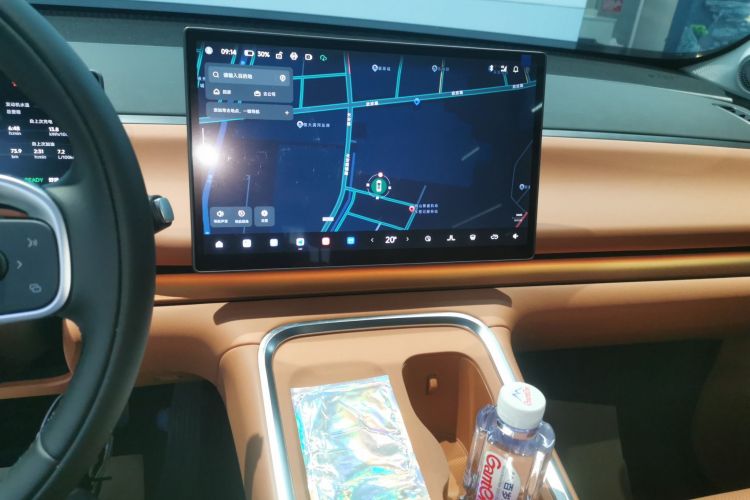 零跑汽车 零跑C16 2026款 增程 280激光雷达版 6座局部细节16