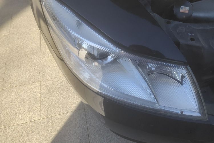 斯柯达 明锐 2015款 经典款 1.6L 自动逸杰版车身外观8