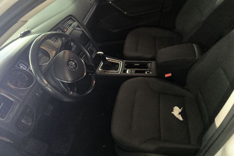 大众 高尔夫 2016款 230TSI 自动舒适型局部细节19