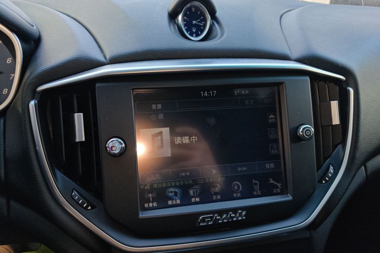 玛莎拉蒂 Ghibli 2014款 3.0T 标准版中控内饰16
